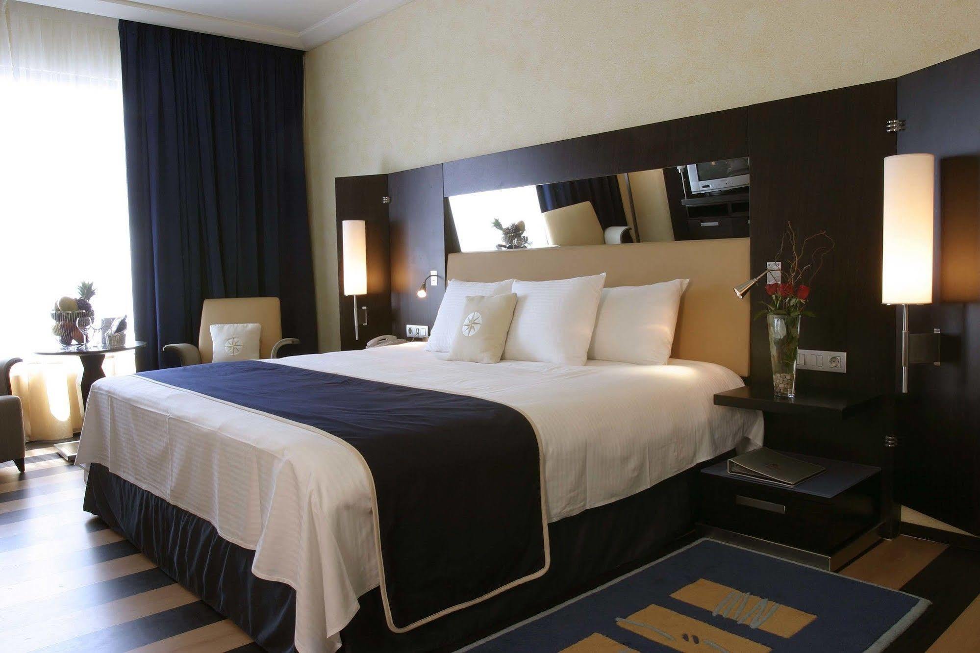 Four Points By Sheraton Le Verdun Beirut Exterior photo